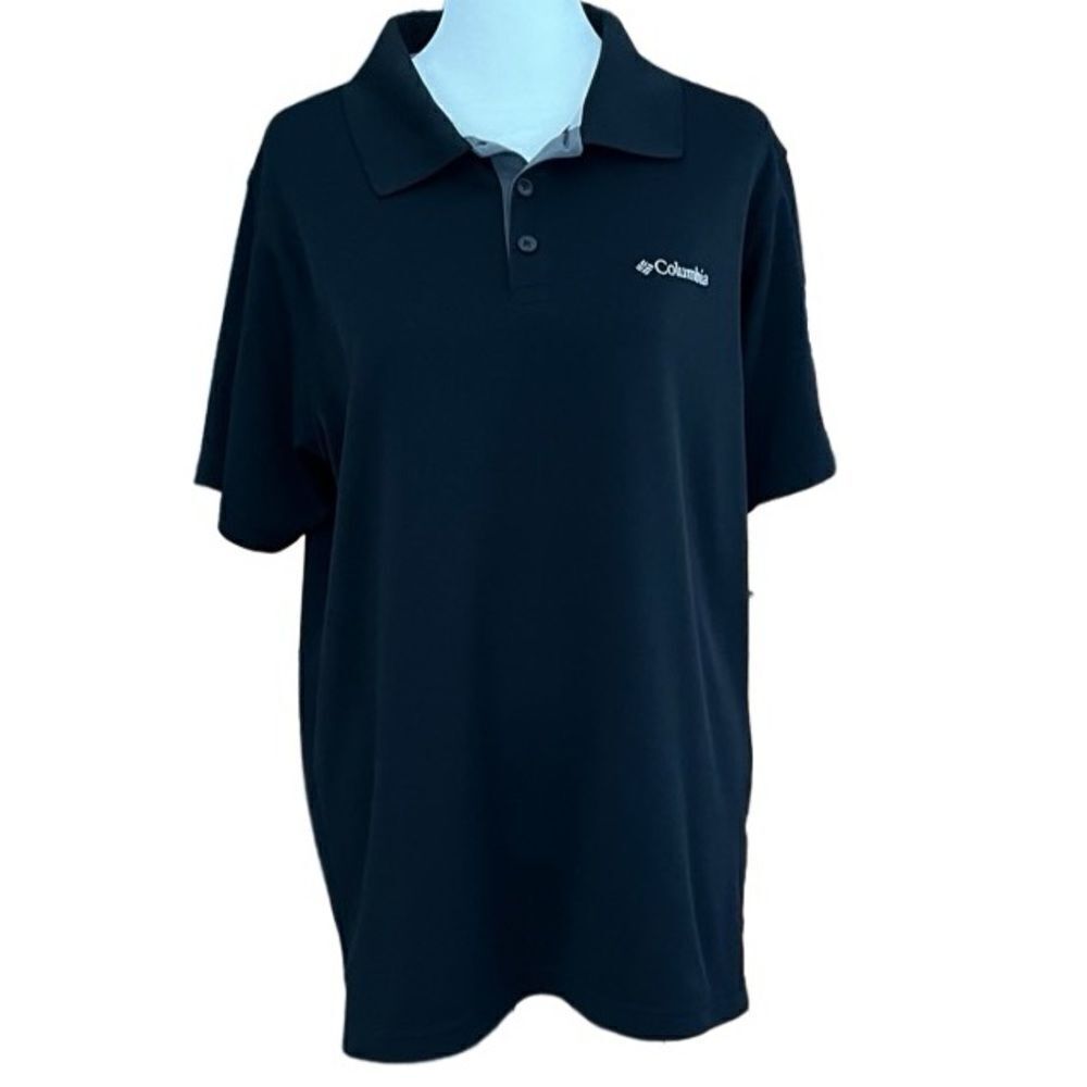 COLUMBIA black button neck polo shirt, polyester knit, size M.